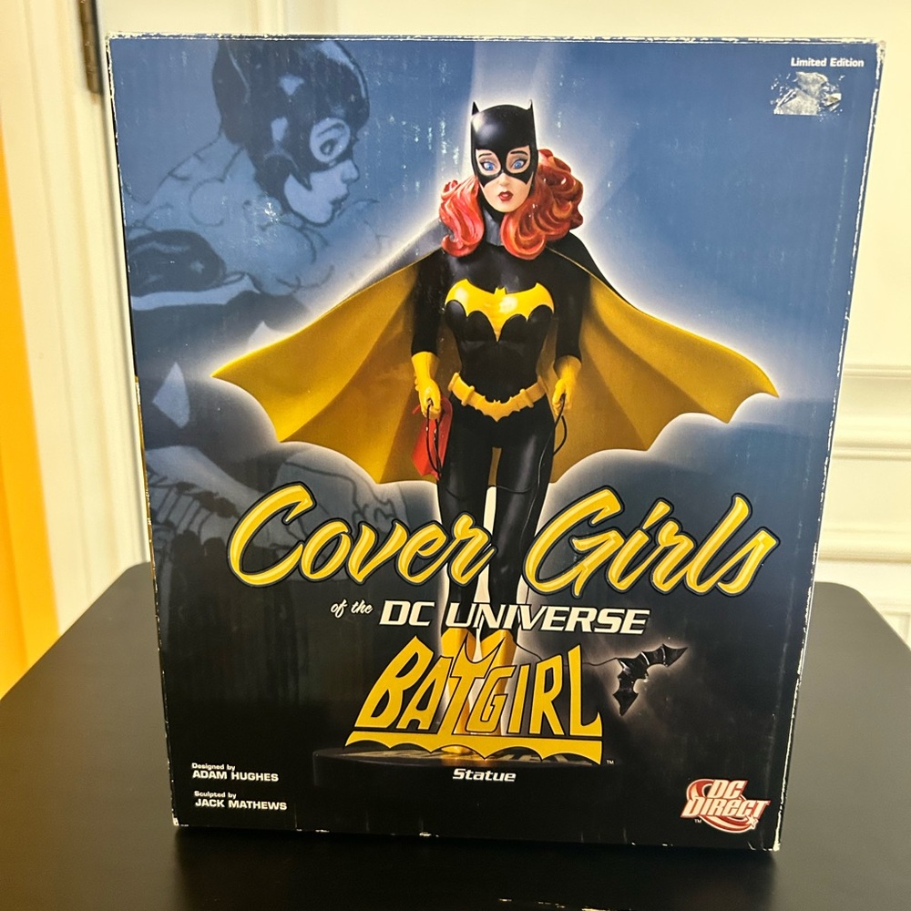 DC Direct Cover Girls of the DC Universe Batgirl Statue Adam Hughes